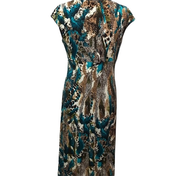 Glamour Maxi Dress - Picture 3 of 4